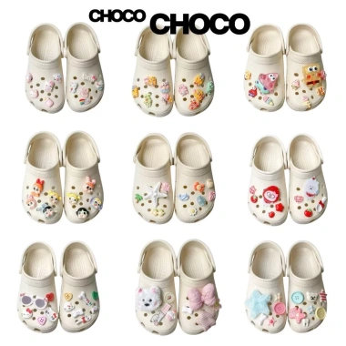 Dép Sục Quai Hậu Không Thấm Nước Nam Nữ Êm Chân Kèm Charm Dễ Thương - 89.000₫