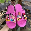 Dép tổ ong màu hồng gắn chuột Mickey lớn + 8 sticker nhỏ, siêu nhẹ VAC du lịch biển chỉ 120k