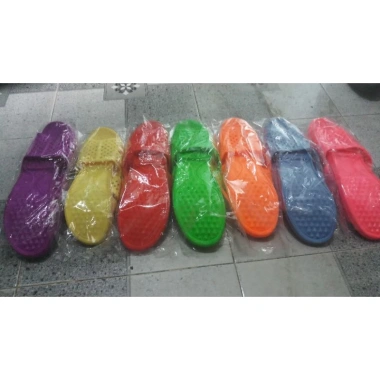 Dép tổ ong nhựa dày loại 1 – Đầy đủ size & màu, giá tốt, giảm giá còn 28.322₫ 6 Dép tổ ong nhựa dày loại 1 – Đầy đủ size & màu, giá tốt, giảm giá còn 28.322₫ 6