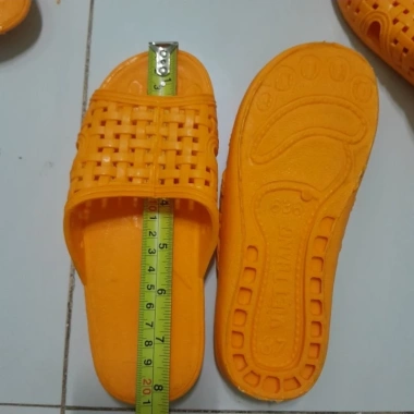 Dép tổ ong vàng VIỆT THẮNG nam nữ trẻ em - chống trơn trượt, đi trong nhà, đi làm, giảm giá 23% chỉ 21.300₫ 7 Dép tổ ong vàng VIỆT THẮNG nam nữ trẻ em - chống trơn trượt, đi trong nhà, đi làm, giảm giá 23% chỉ 21.300₫ 7