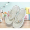 Dep tông đi biển đế bệt đa màu, charm ngẫu nhiên - Giá chỉ 30.000 VND 3