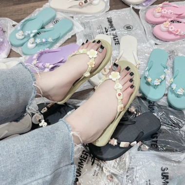 Dép tông đi biển gắn Hoa 14 Charm 3D siêu xinh - DIY Sticker xỏ ngón, giá chỉ 55k