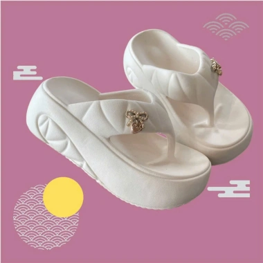 Dép tông hè đế cao 7cm tôn gắn charm đá, êm chân, dễ phối đồ đi du lịch biển
