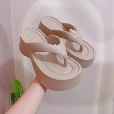 Dép Tông Kẹp Đế Độn 6cm - Dép xỏ ngón thời trang 2.025, đi biển, giá 80.000₫