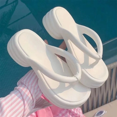 Dép Tông Kẹp EVA Siêu Mềm Nhẹ Xỏ Ngón Thời Trang Đi Biển Du Lịch Giá 45.000₫ 9 Dép Tông Kẹp EVA Siêu Mềm Nhẹ Xỏ Ngón Thời Trang Đi Biển Du Lịch Giá 45.000₫ 9