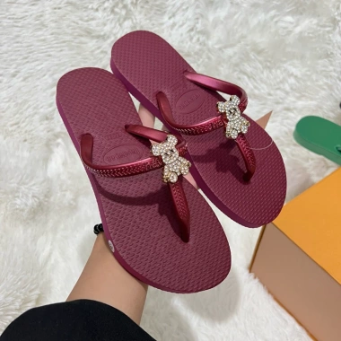 Dép tông Lào Quai T đính gấu - Sang xinh, thoải mái, đi mưa du lịch, giá 48.999đ 5