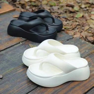 Dép tông nữ xỏ ngón tăng chiều cao 4cm - Thoải mái đi biển, du lịch, chỉ 80.000₫