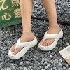 Dép tông nữ xỏ ngón tăng chiều cao 4cm - Thoải mái đi biển, du lịch, chỉ 80.000₫ 6