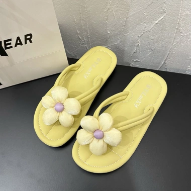 Dép tông xỏ ngón đính hoa pastel đi biển đế dẻo êm chân tiểu thư QCCC 63.200₫ 2
