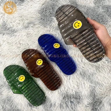 Dép Vip What nhựa đúc - chống trơn trượt, dùng trong nhà, văn phòng, sân vườn - giá 25.965₫