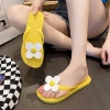 Dép Xỏ Ngón Hoa 4 Cánh Đế Mềm Dẻo Nhiều Màu Đi Biển Du Lịch Hè 38.900₫ 10