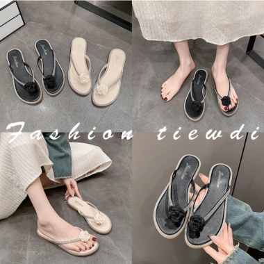 Dép xỏ ngón nữ đế bệt, đính hoa, chống thấm nước, chống trơn trượt, mềm êm chân - 89k