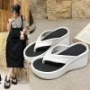 Dép Xỏ Ngón Nữ Đế Cao 9cm Tôn Dáng, Đế Chống Trượt Size 35-40 - Giá Chỉ 119.000