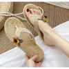 Dép xỏ ngón nữ DN64 đế bệt, chống thấm nước, không trơn trượt, vân cói đính hoa - 79k 2