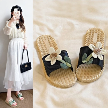 Dép xỏ ngón nữ DN64 đế bệt, chống thấm nước, không trơn trượt, vân cói đính hoa - 79k 5