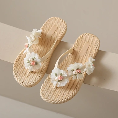 Dép Xỏ Ngón Nữ Hoa Vải Chống Trượt, Chống Mòn, Đế Bằng - Thời Trang Đi Biển Giá 65.000₫ 6 Dép Xỏ Ngón Nữ Hoa Vải Chống Trượt, Chống Mòn, Đế Bằng - Thời Trang Đi Biển Giá 65.000₫ 6