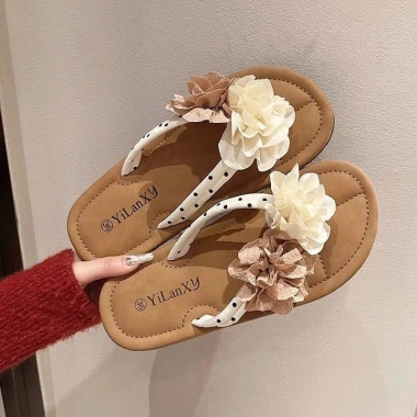 Dép xỏ ngón nữ mềm mại, chống trượt, họa tiết hoa dễ thương - Thời trang đi biển, giá chỉ 69.300₫ 9