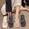 Dép xỏ ngón nữ thời trang đan charm hạt 2 màu trắng kem-đen, đi biển đi chơi, 35.000 VND 7