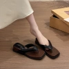 Dépp PU Square Head Clip Toe Vintage Casual Low Heel Bãi biển Mùa hè SS24 - Đế phẳng, thoải mái, giá 169k 7