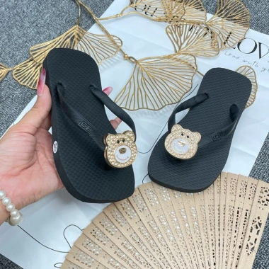 Dépp Tông Lào Gấu Đính Đá - Xỏ Ngón Đẹp, Du Lịch Mưa Ngoài Trời - 48,999₫ 8 Dépp Tông Lào Gấu Đính Đá - Xỏ Ngón Đẹp, Du Lịch Mưa Ngoài Trời - 48,999₫ 8
