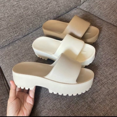 Dépthi Xuồng Nữ Cao 5cm, Chân To Đúng Size, Chống Trơn - Giá 57.400 Vanila Kids Shop