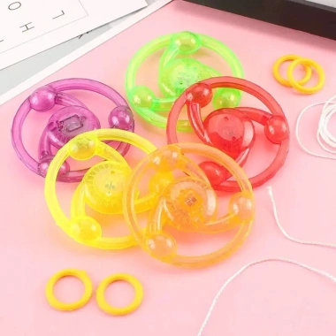 Đồ chơi bánh đà trẻ em tay cầm phát sáng - Mới, giá ưu đãi 1.000 đồng