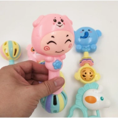 Đồ chơi lục lạc 7 món đa màu sắc cho bé giá ưu đãi 45.000 VNĐ