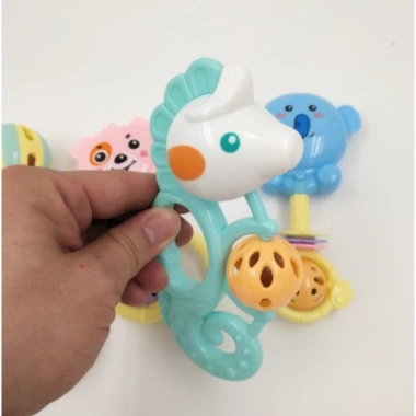 Đồ chơi lục lạc 7 món đa màu sắc cho bé giá ưu đãi 45.000 VNĐ