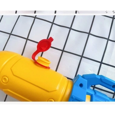 Đồ chơi phun nước nhựa hình dễ thương, bé vui chơi an toàn mùa hè, chỉ 35.000 VND 4 Đồ chơi phun nước nhựa hình dễ thương, bé vui chơi an toàn mùa hè, chỉ 35.000 VND 4