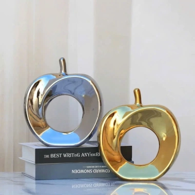 Đồ decor tủ kệ hình quả táo sứ cao cấp màu vàng bạc - Giá ưu đãi 139k