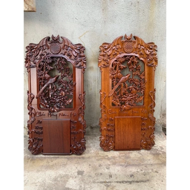 Đồ lịch gỗ gụ đục nét đẹp - Giảm giá sốc 750.000 đồng, thiết kế sang trọng
