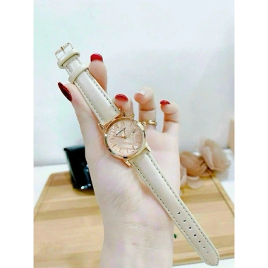 Đồng hồ BRB nữ cao cấp - Thiết kế sang trọng, giảm giá 20% chỉ 132,050₫