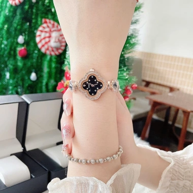 Đồng Hồ Cỏ 4 Lá Xanh Ngọc GOSSIE A07 AHA - Dây Thép Đính Đá Vàng Hồng 24mm - Giá 229k