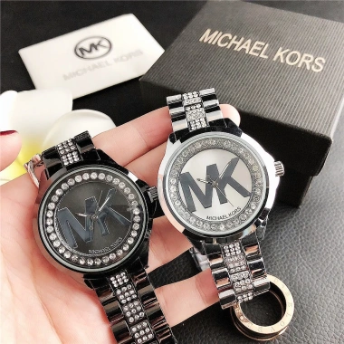 Đồng hồ đeo tay nữ thép không gỉ MK Chống nước giá chỉ 276,100₫ 2