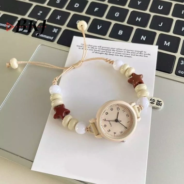 Đồng hồ đeo tay nữ thiết kế dệt dân tộc cổ điển, thạch anh đính cườm dễ thương – chỉ 55.330₫