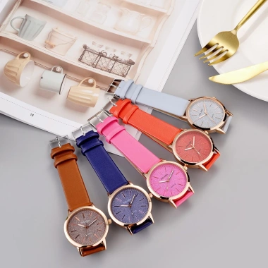 Đồng Hồ Đeo Tay Yolako Dây Da Họa Tiết Bầu Trời Sao Lãng Mạn Nữ - Giá Chỉ 66.000₫ 7