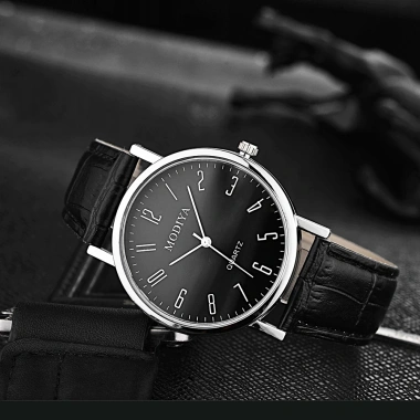 Đồng hồ nam thạch anh hiện đại Bạc Đen Trắng, giá 48.400₫, phong cách hàng ngày