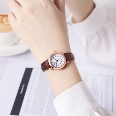 Đồng Hồ Nữ Dây Da Mặt Nhỏ Thời Trang Basic – Giá Chỉ 10.000, Dễ Phối Đồ DH15 7