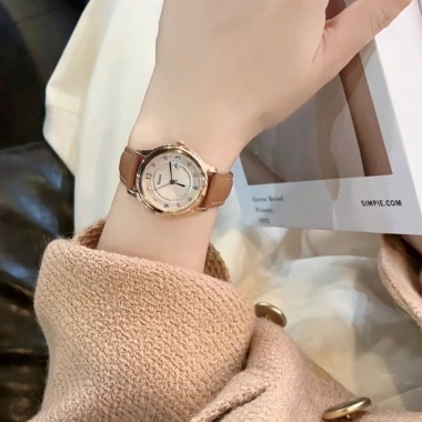 Đồng Hồ Nữ Dinimi Khóa Thông Minh Dây Trơn Mặt Số - Giá Ưu Đãi 363.500 VNĐ 4 Đồng Hồ Nữ Dinimi Khóa Thông Minh Dây Trơn Mặt Số - Giá Ưu Đãi 363.500 VNĐ 4