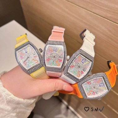Đồng hồ nữ Fm thạch anh kim cương thùng dạ quang - Giá ưu đãi 540,100₫ (giá gốc 696,729₫)