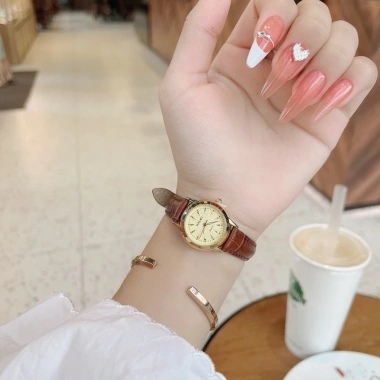 Đồng hồ nữ Hale AH348 dây da nhỏ xinh, máy nhật, chống nước, giá ưu đãi 185k