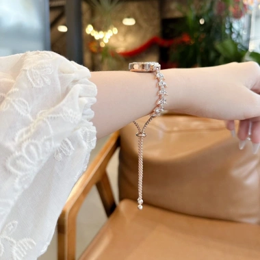 Đồng hồ nữ LALA dây rút hợp kim mặt tròn - Tặng hộp và Pin, giá chỉ 95.000₫ 5