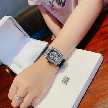 Đồng hồ nữ Meriots Ovan 34mm full box - mặt vuông viền đá, tự động xoay, bảo hành 12 tháng - giá chỉ 699.000₫ 10