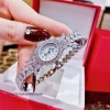 Đồng hồ nữ Royal Crown 2.527 dây thép đính đá cao cấp, chống nước, sang chảnh - Giá chỉ 1.745.000₫ 7
