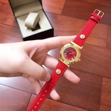 Đồng hồ nữ Versace Vs1.893 dây da mã - Tinh tế, sang trọng, 225.000₫ - MTP STORE 7