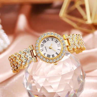 Đồng hồ thạch anh kim cương sang trọng nữ Vòng tay nhẹ chữ số La Mã 52.799₫