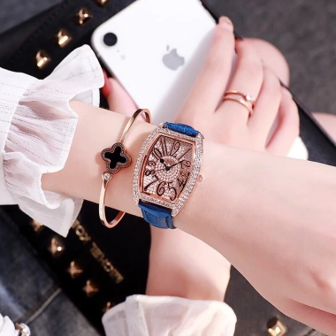Đồng hồ thời trang nữ DZG dây da mặt đính đá siêu đẹp - Khuyến mãi 23.000đ 5
