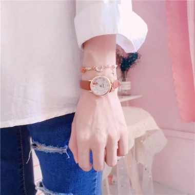 Đồng hồ thời trang nữ Kasiqi KQ22 họa tiết mèo, dây da mềm êm tay, Hàn Quốc - 39.000đ