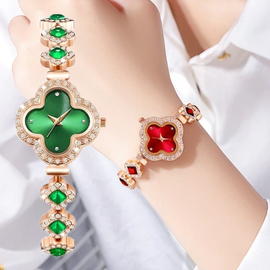 Đồng Hồ TikTok Live Widecast Dây Cỏ Bốn Lá Đính Kim Cương Giá 54.942 VND