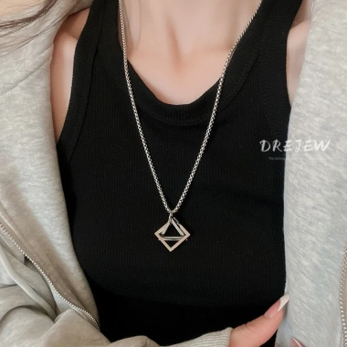 DREJEW Dây chuyền vòng cổ thép không gỉ hình tam giác thiết kế nặng nề - Giá ưu đãi 46.500 VND